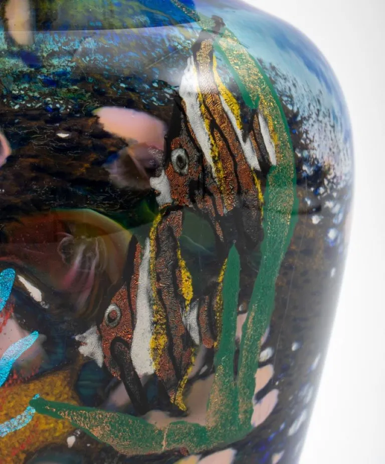 Art Glass Vase With Marine Scenes