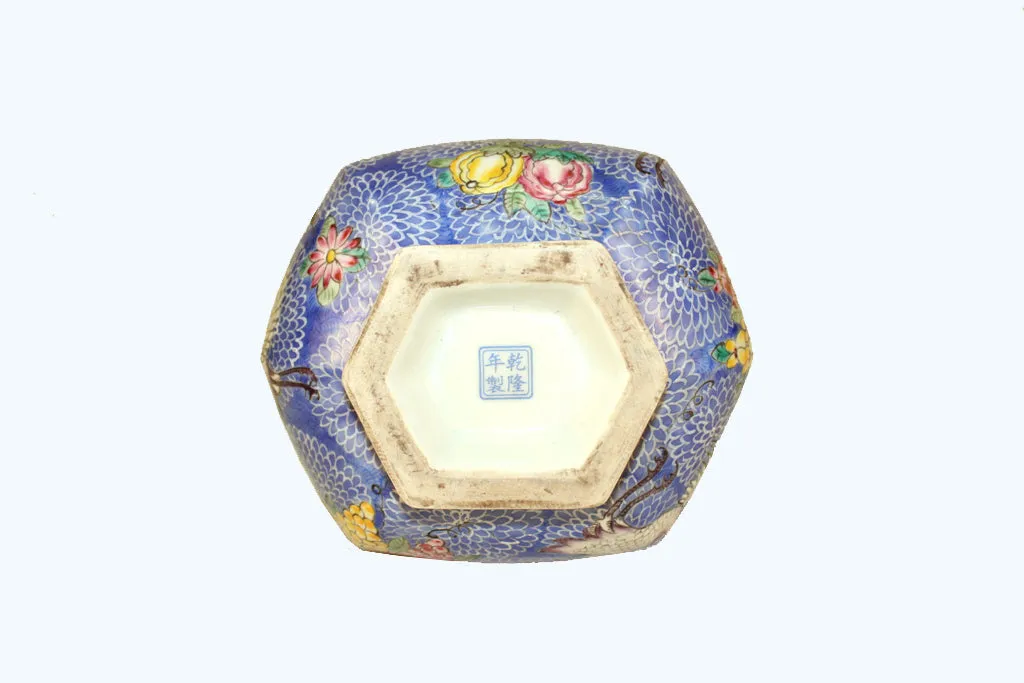 Chinese Hexagonal Vase with Flying Cranes