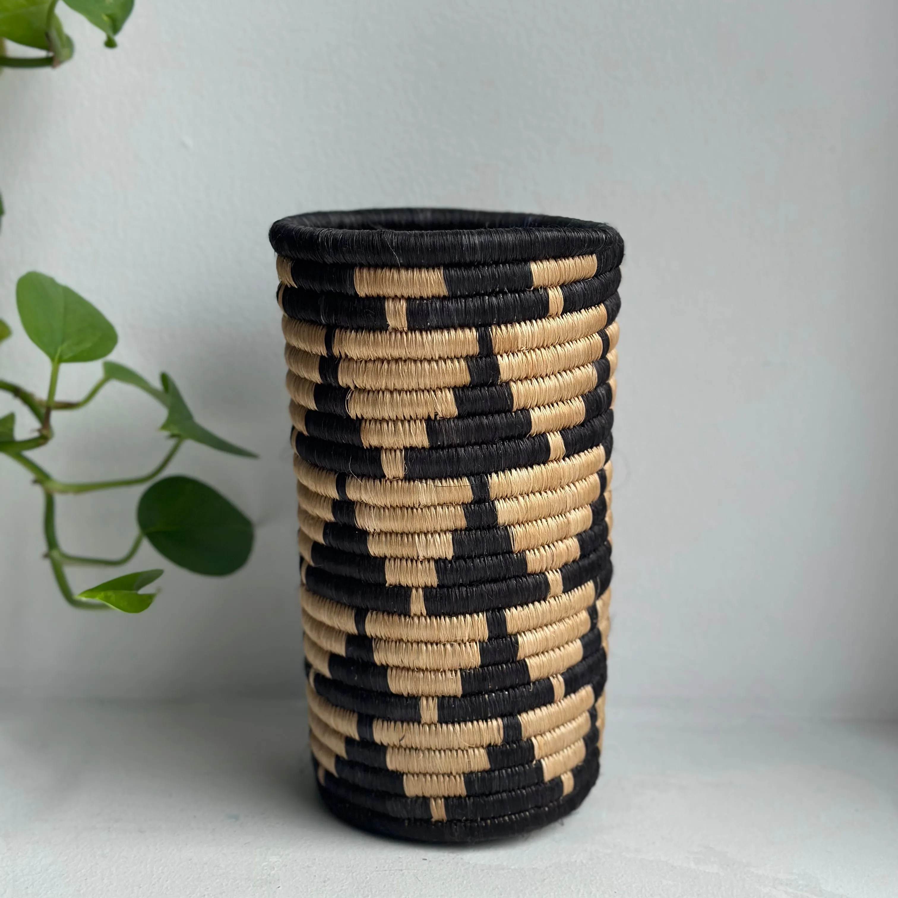 Pyramids Woven Vase (click for more colors)