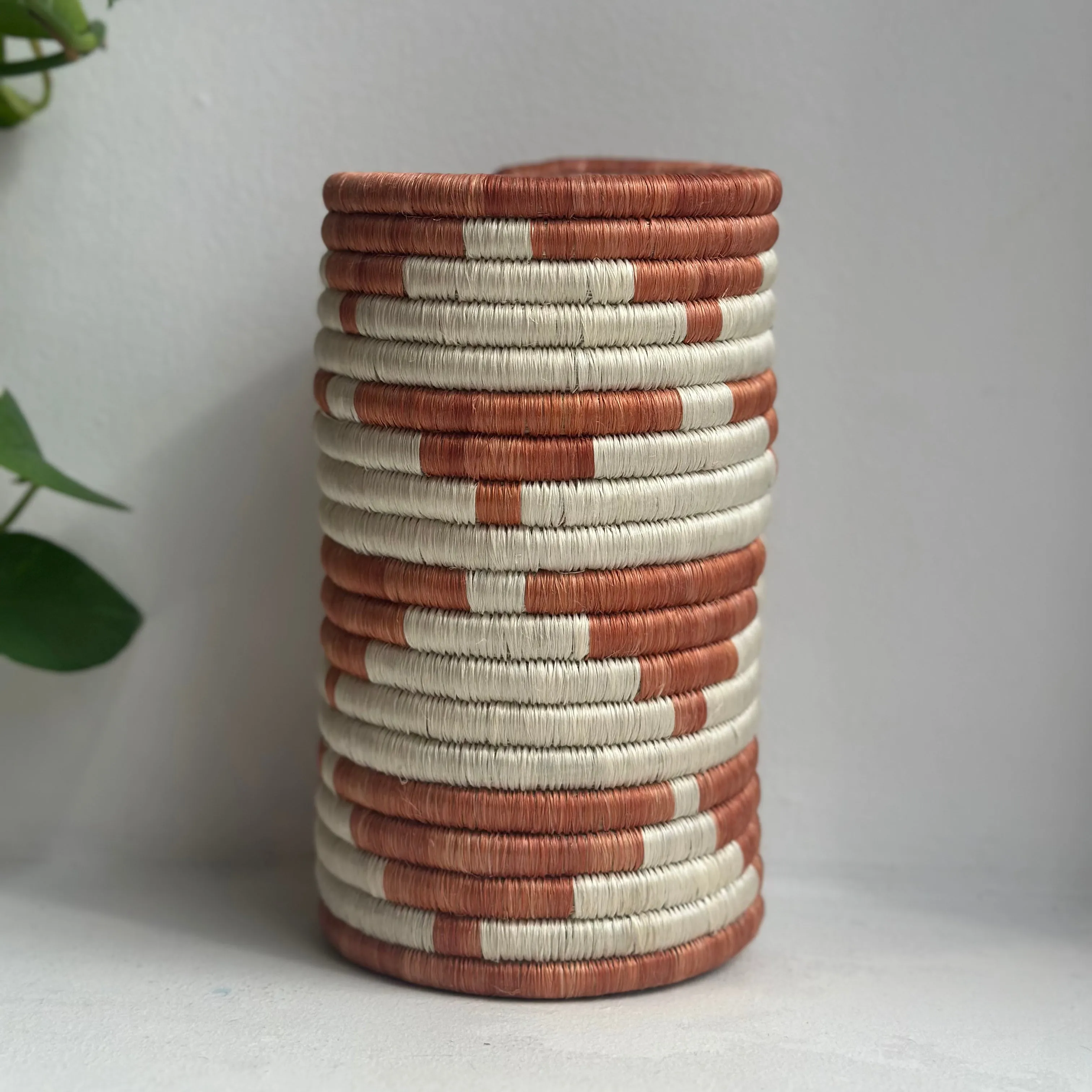 Pyramids Woven Vase (click for more colors)