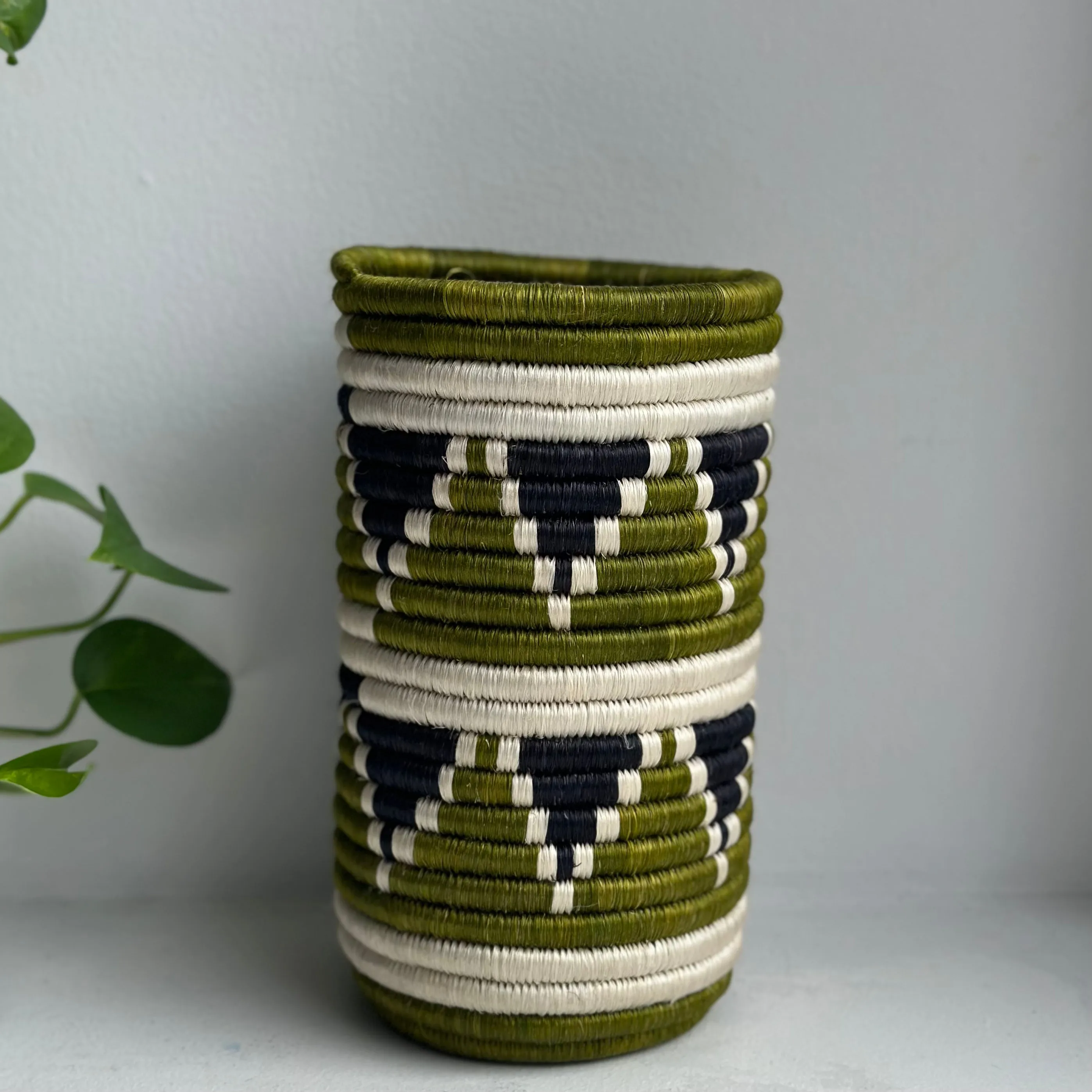 Pyramids Woven Vase (click for more colors)