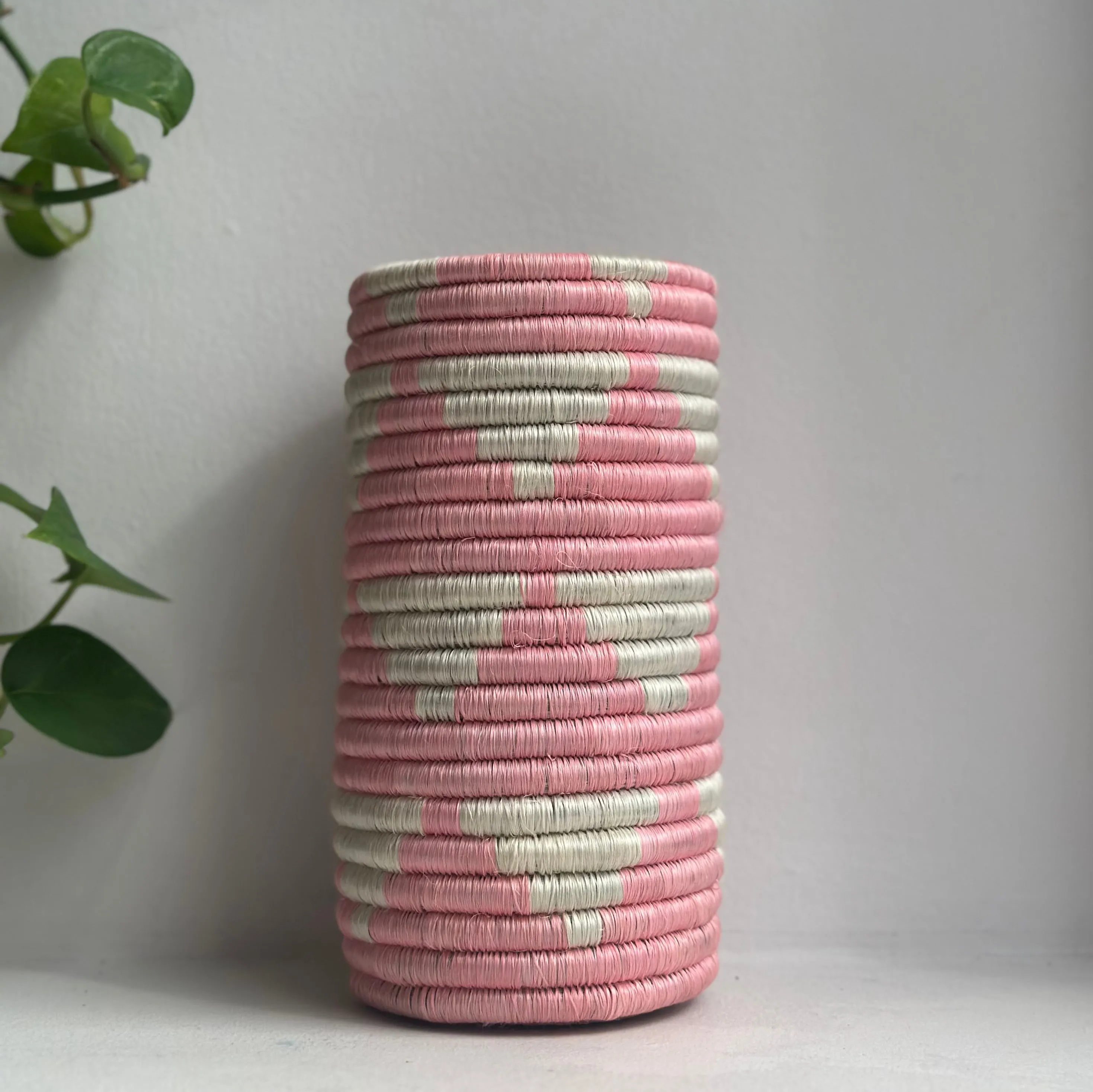 Pyramids Woven Vase (click for more colors)