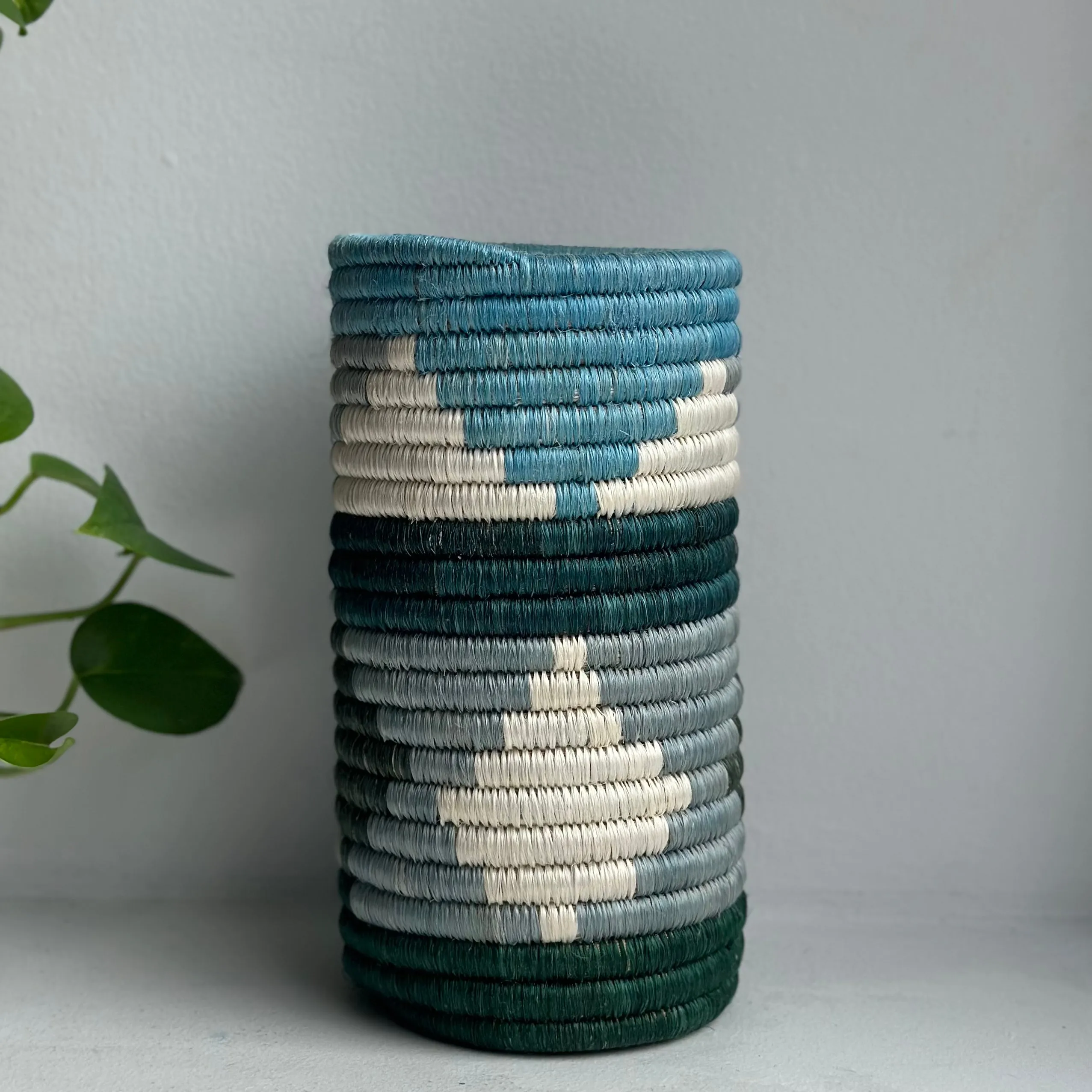 Pyramids Woven Vase (click for more colors)