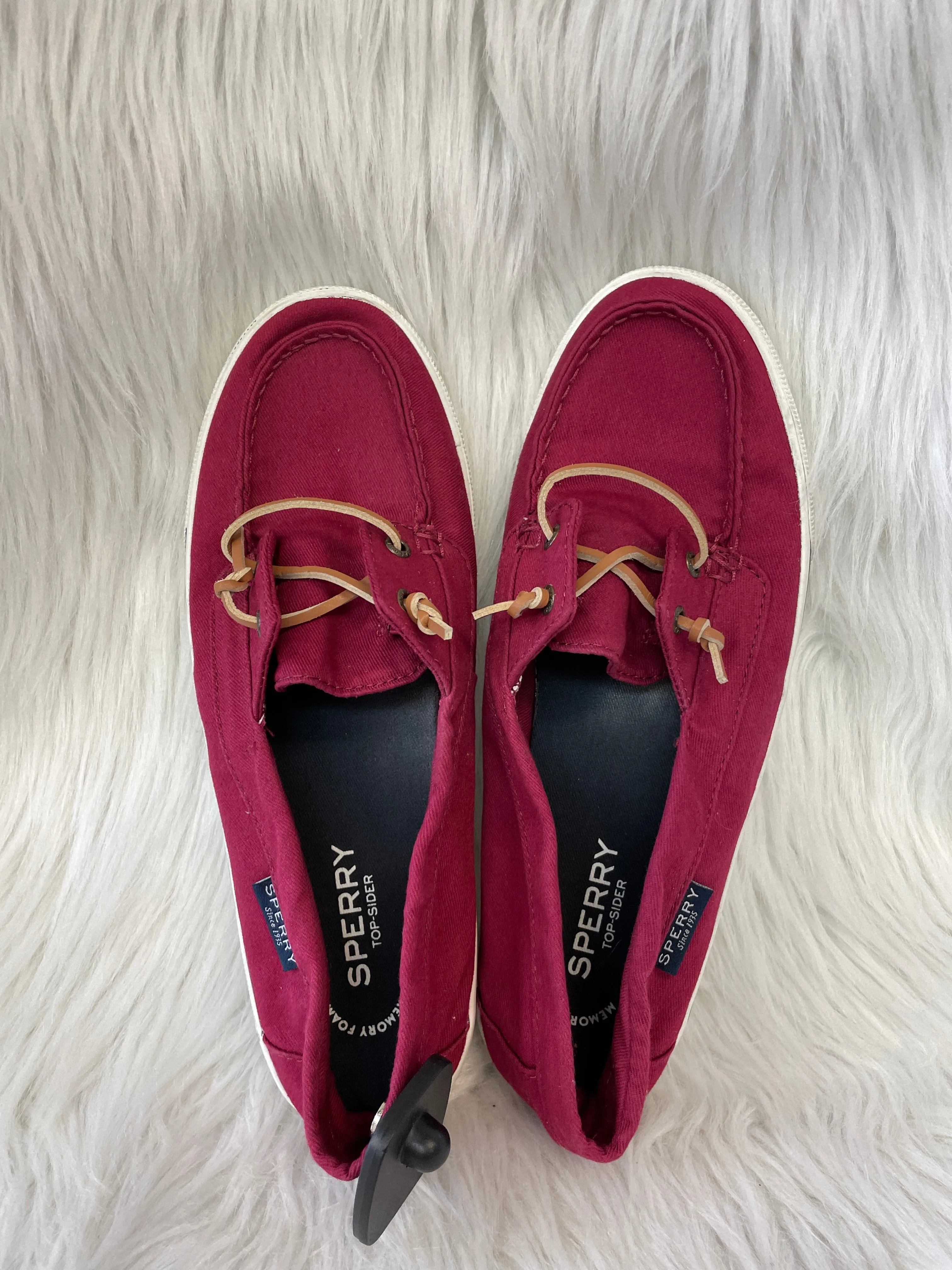 Red Shoes Sneakers Sperry, Size 10